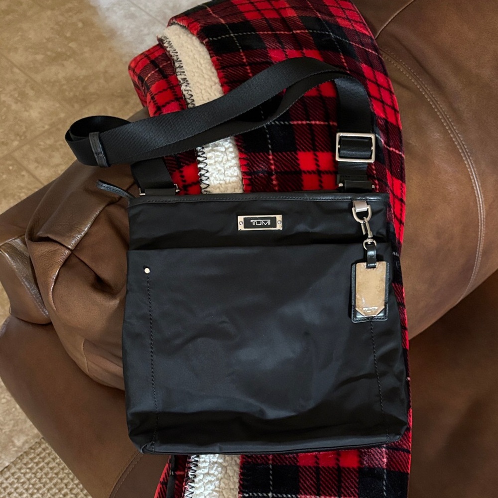 TUMI Black Messenger Bag for Women